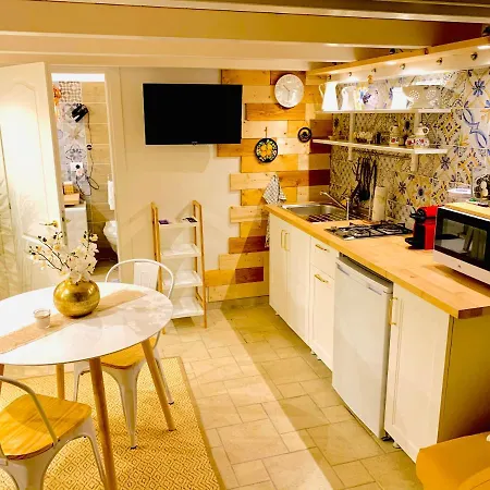 Dimore Chiale Казамассима