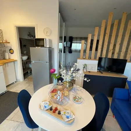 Bed and Breakfast Dimore Chiale 4*