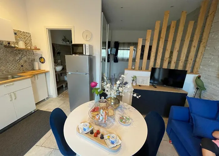 Bed & Breakfast Dimore Chiale 4*